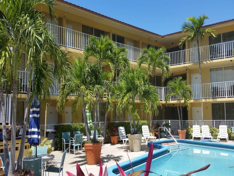 פורט לודרדייל Ocean Mile Hotel מראה חיצוני תמונה
